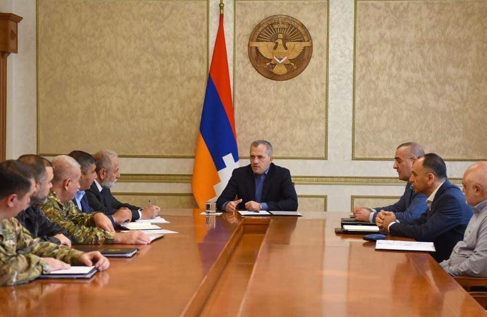 Արցախը հարկադրված կլինի դիմել համապատասխան քայլերի․ Նախագահ Շահրամանյանը հրավիրել է ԱԽ ընդլայնված նիստ