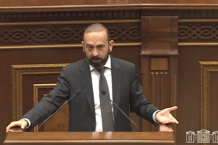 Ամեն ինչ չեմ կարող այս ամբիոնից ասել, այլ երկրների անուններ պետք է տամ, նրանց վատ դրության մեջ դնեմ. նախարարը՝ գերիներին վերադարձնելու շուրջ տարվող աշխատանքների մասին