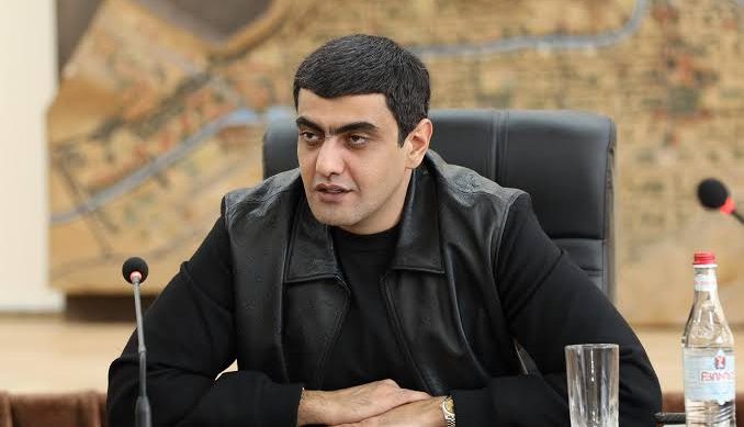 Ես իմ կարծիքն եմ արտահայտել, որևէ մեկի հետ այն քննարկման չեմ դնում. Առուշանյանը՝ իր՝ ադրբեջանցիների հետ 1 խնդիր ունեմ՝ մեծացնել մեր տարածքը հայտարարության մասին
