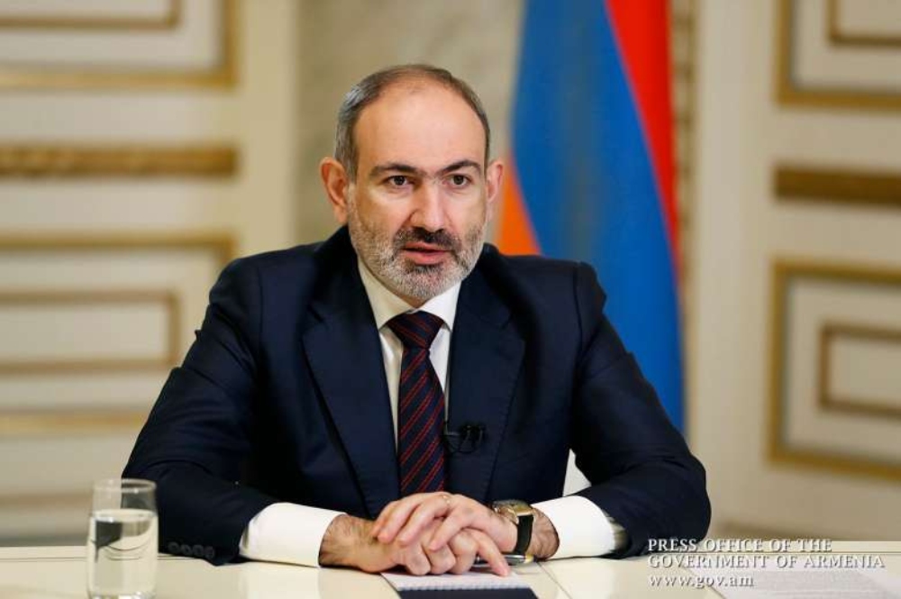 Армения и сейчас готова обеспечить безопасный переезд азербайджанцев в Нахиджеван по своей территории, но в соответствие с законодательством РА