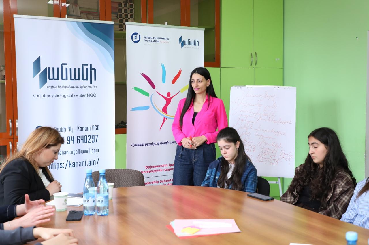 «Ամենաչնչին քայլն անգամ ամենահամարձակ մտադրությունից վստահաբար ավելին է»․ ՄԻՊ-ը՝ Ամասիայում երիտասարդ աղջիկների հետ վարպետաց դասի շրջանակներում