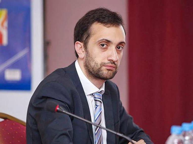 Երեկ ՀՀ իշխանական պատգամավորները կռիվ տվեցին ՀՀ ընդդիմադիր պատգամավորի ելույթի իրավունքի համար․ Դանիել Իոաննիսյան