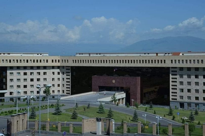 ՀՀ ԶՈՒ ստորաբաժանումները կրակ չեն բացել սահմանագոտու արևելյան հատվածում տեղակայված ադրբեջանական դիրքերի ուղղությամբ․ ՊՆ