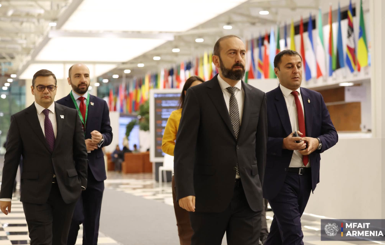 Որպես COP17-ի նախագահող երկիր՝ Հայաստանը դիվանագիտությունը դիտարկում է որպես համաձայնության ձևավորման և համատեղ ջանքերի ամրապնդման կարևոր գործիք․ Միրզոյան