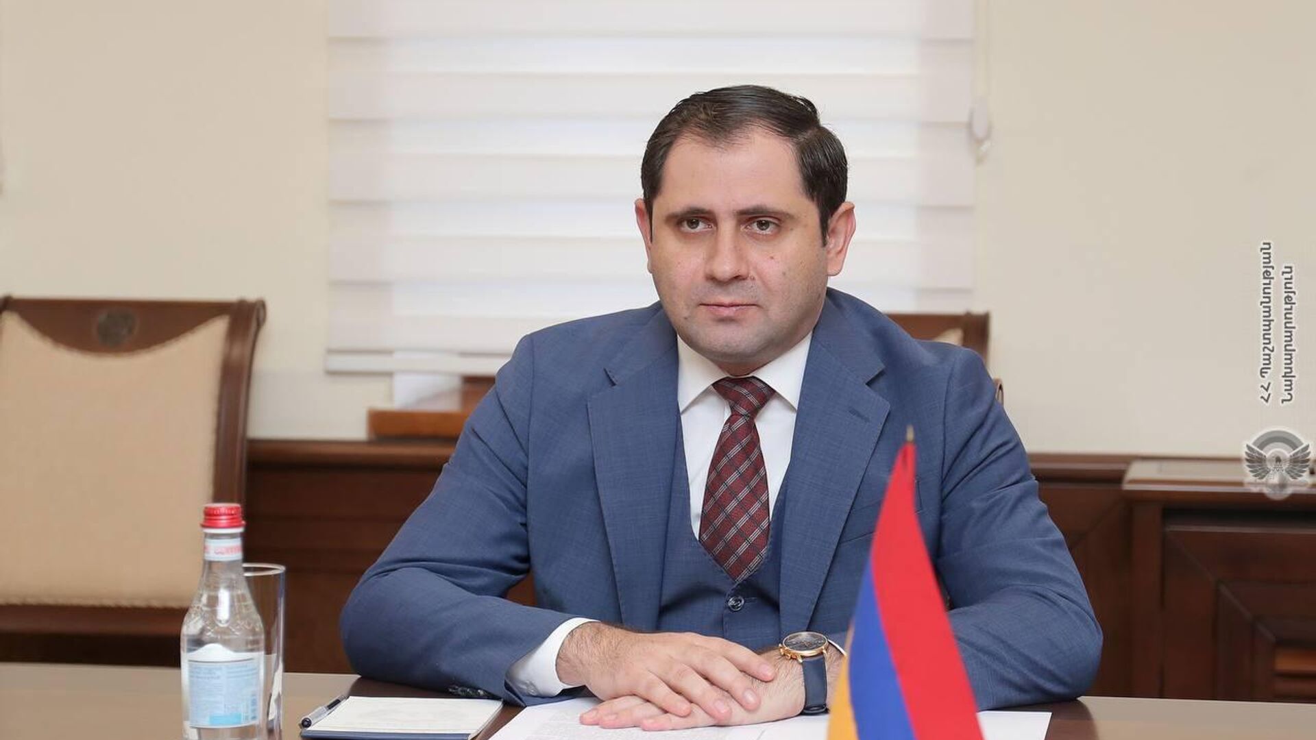 Սուրեն Պապիկյանն աշխատանքային այցով մեկնել է Ֆրանսիա
