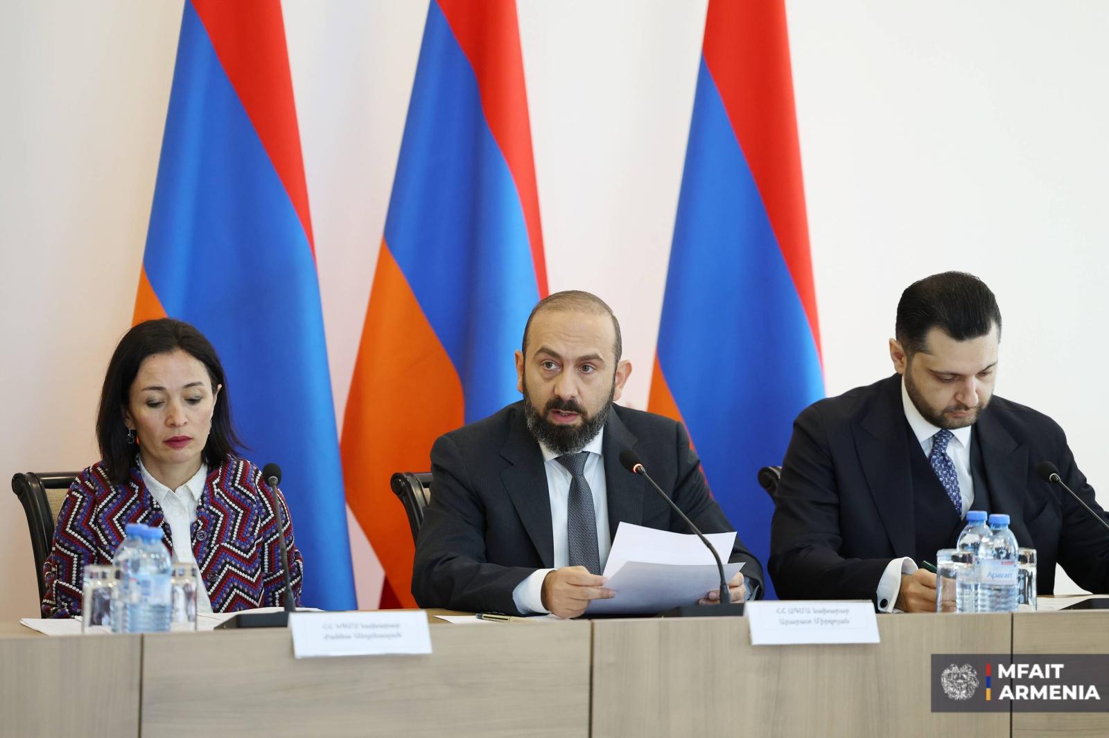 Արարատ Միրզոյանի նախագահությամբ տեղի է ունեցել Հայաստանի՝ ՅՈՒՆԵՍԿՕ-ի ազգային հանձնաժողովի նիստը