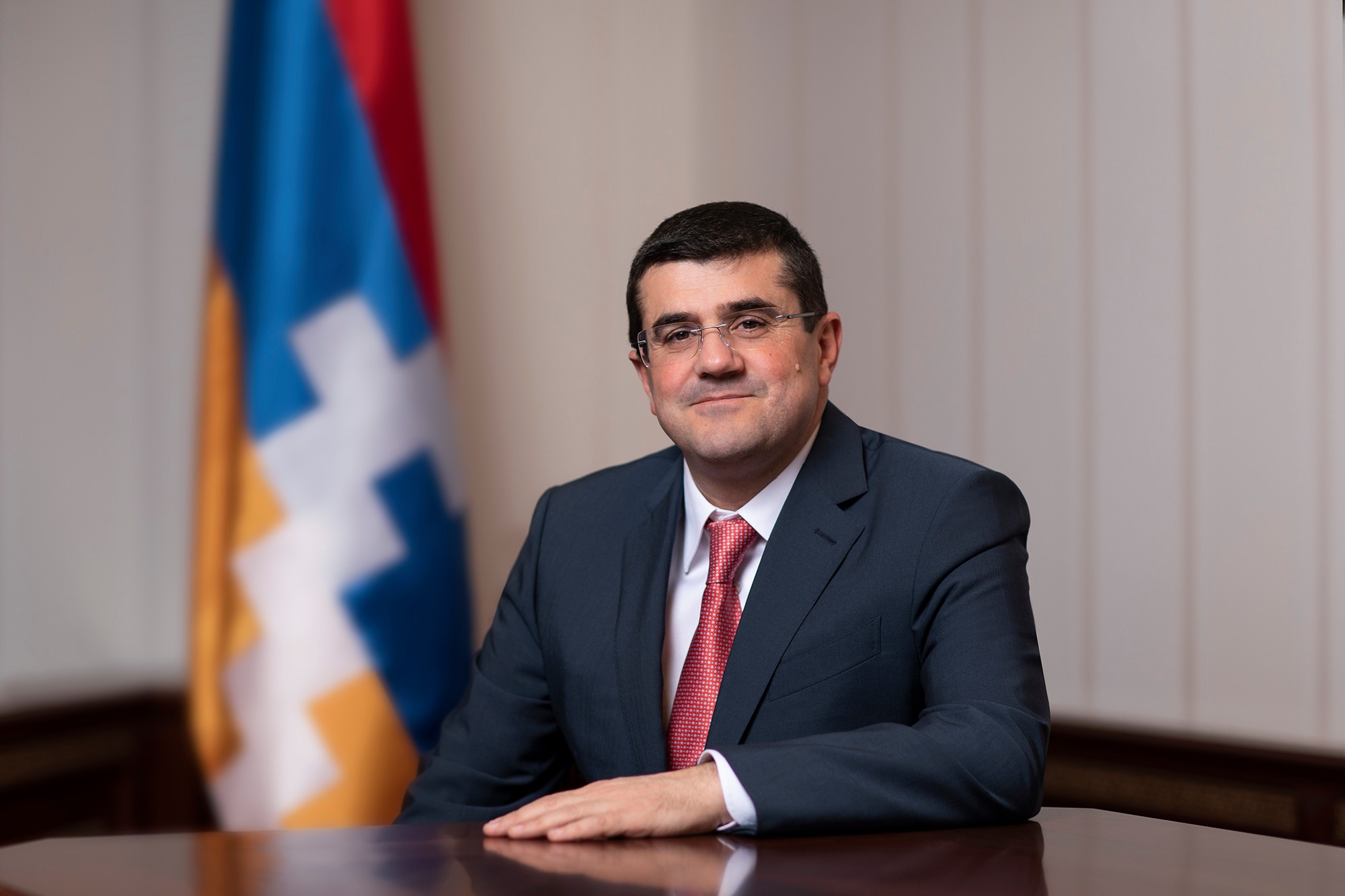 Հայրենիքի այս գողտրիկ անկյունում ապրելով ու ծառացող դժվարությունները հերոսաբար հաղթահարելով, մեզանից յուրաքանչյուրը յուրովի կարևոր առաքելություն է կատարում՝ հանուն հայ ժողովրդի լինելության և նրա ապագայի. ԱՀ նախագահ