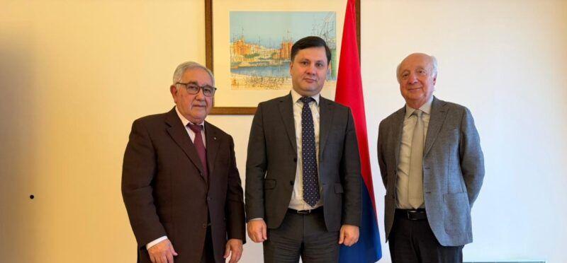 Քննարկեցինք Ֆրանսիայի թեմին վերաբերող մի շարք ընթացիկ հարցեր. Ֆրանսիայում ՀՀ դեսպան