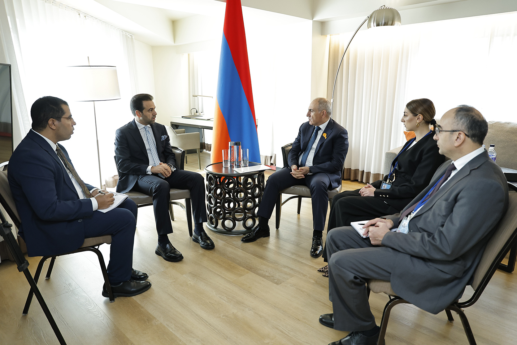 Վարչապետը հանդիպում է ունեցել «Զայեդ» մարդկային եղբայրության մրցանակի գլխավոր քարտուղարի հետ