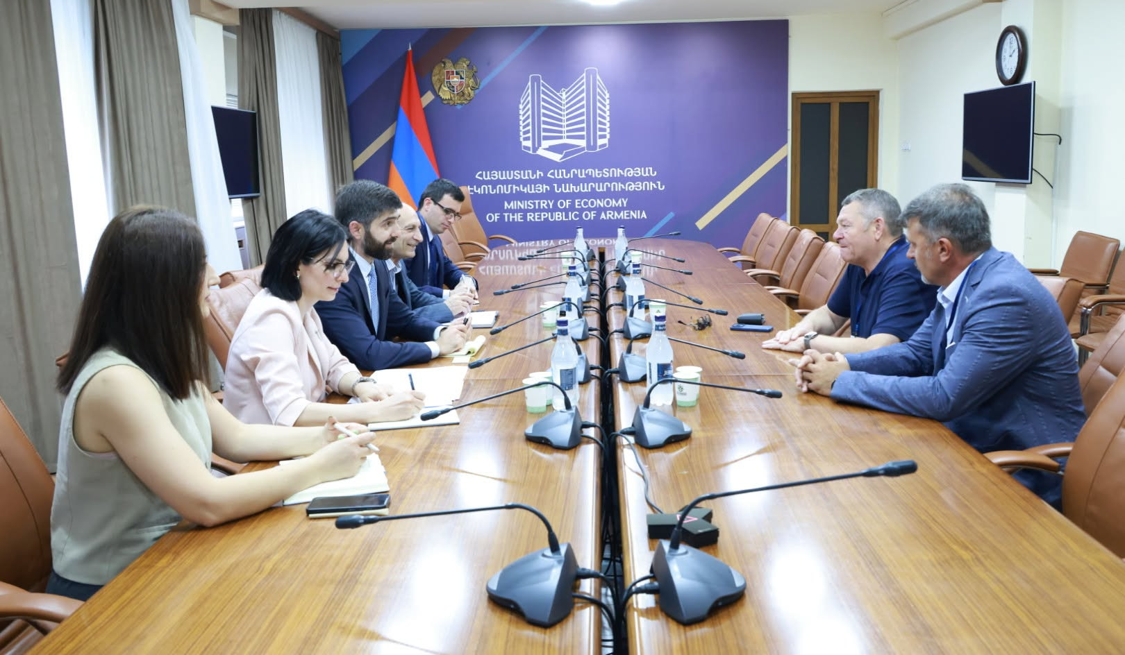 Էկոնոմիկայի փոխնախարարն ու գերմանական «Մոնոլիտ Նորդ» ՍՊԸ ղեկավարները քննարկվել են համագործակցության հեռանկարները