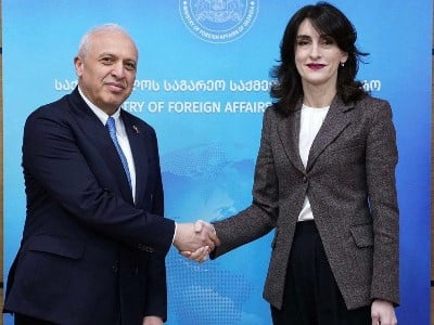 Դեսպան Աշոտ Սմբատյանը և Վրաստանի ԱԳ նախարարը քննարկել են ռազմավարական գործընկերության օրակարգին առնչվող հարցեր