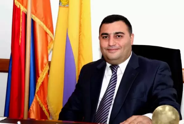 Մանրամասներ Էջմիածնում հնչած կրшկnցների դեպքից. կա վիրшվոր