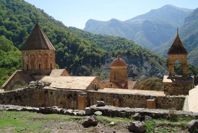 Չենք կիսում և դատապարտում ենք այդ մոտեցումները. ՀԱԵ Արցախի թեմական խորհուրդը` թեմի առաջնորդի գործողությունների մասին