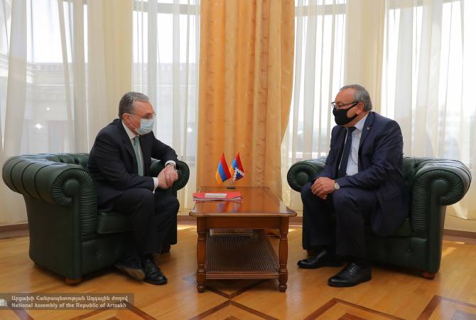 Արցախի իշխանությունները լիազորված են անհրաժեշտ մանդատով՝ առաջ տանելու խաղաղ գործընթացը․ Մնացականյան