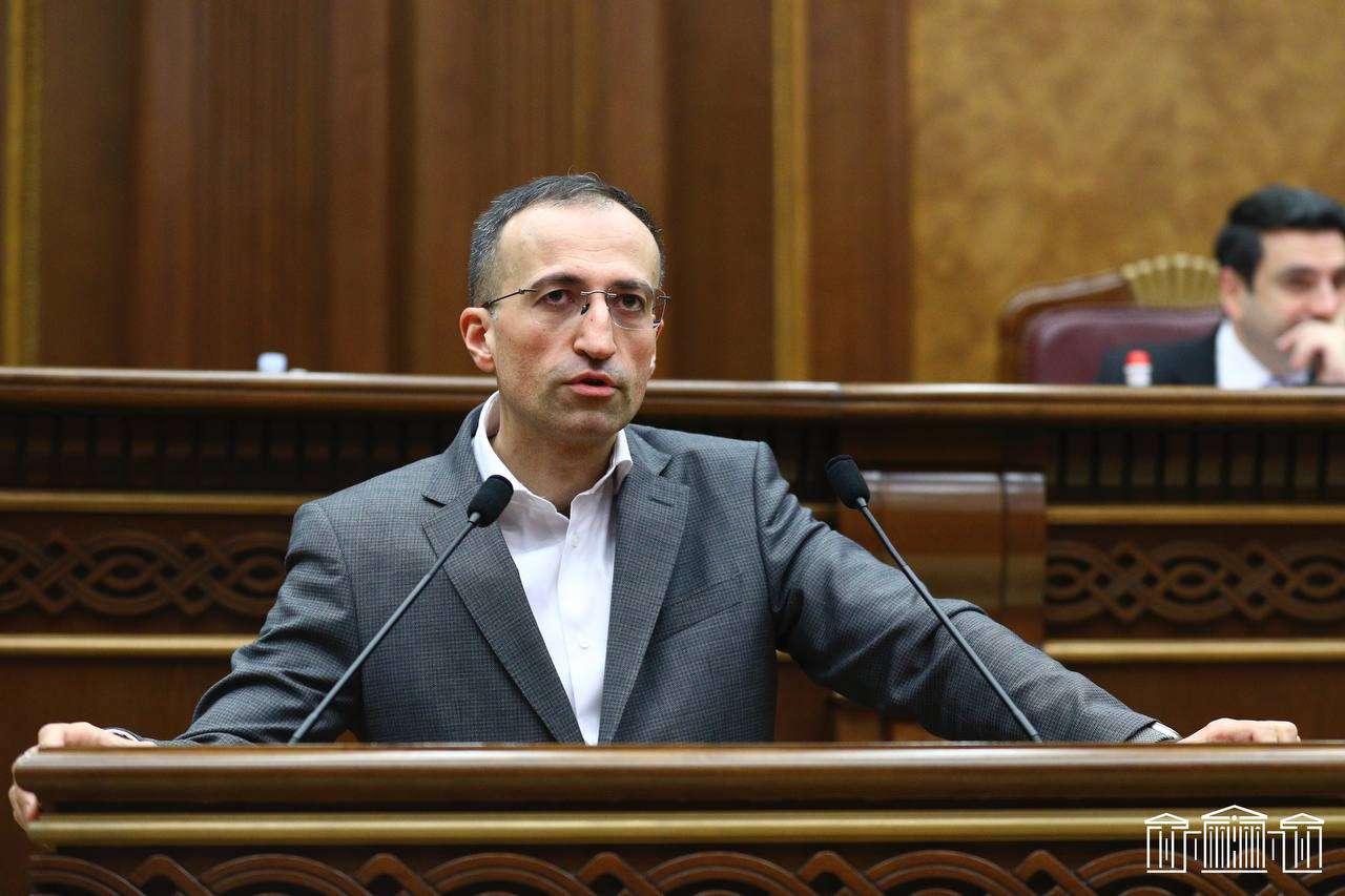 «Հայաստան» խմբակցությունը Քոչարյանների համար ծառայում է որպես պոլի շոր». Թորոսյան