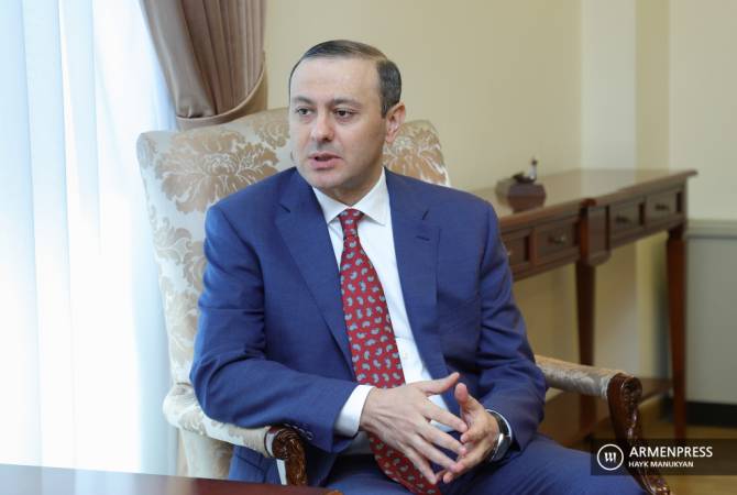 Հայաստանը հույս ունի, որ միջազգային հանրությունն ավելի մեծ ջանքեր կգործադրի Ստեփանակերտի և Բաքվի միջև երկխոսության մեխանիզմ ստեղծելու հարցում․ Գրիգորյան 