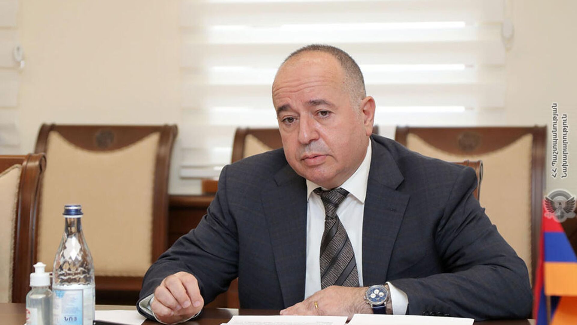 Արշակ Կարապետյանը հրապարակել է 44-օրյա պատերազմից առաջ իր և Նիկոլ Փաշինյանի միջև տեղի ունեցած WhatsApp նամակագրության հատվածները