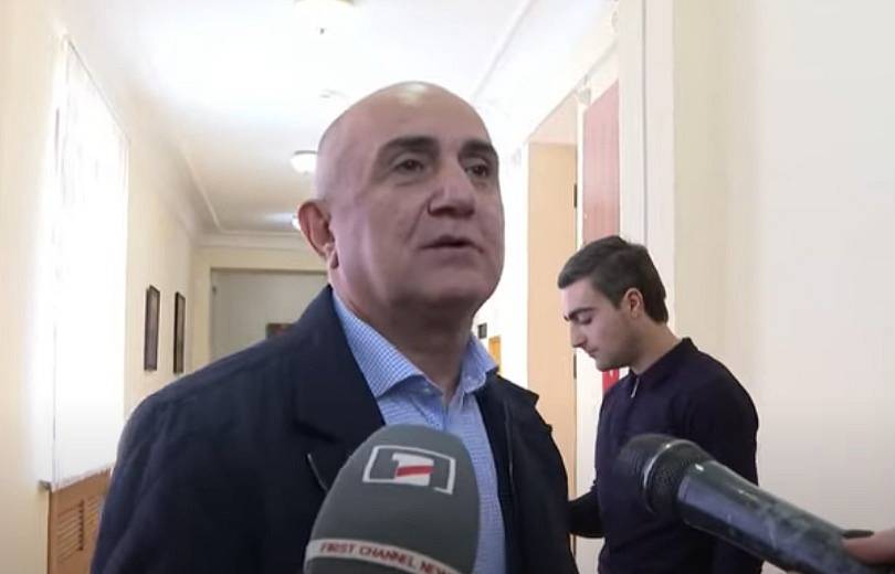 Ես չգիտեմ՝ իշխանությունն ինչ գործողություն է իրականացնում, եւ ընդդիմությունն ինչ է իրականացնում, ես գիտեմ՝ ես ինչ եմ իրականացնում․ Բաբայան