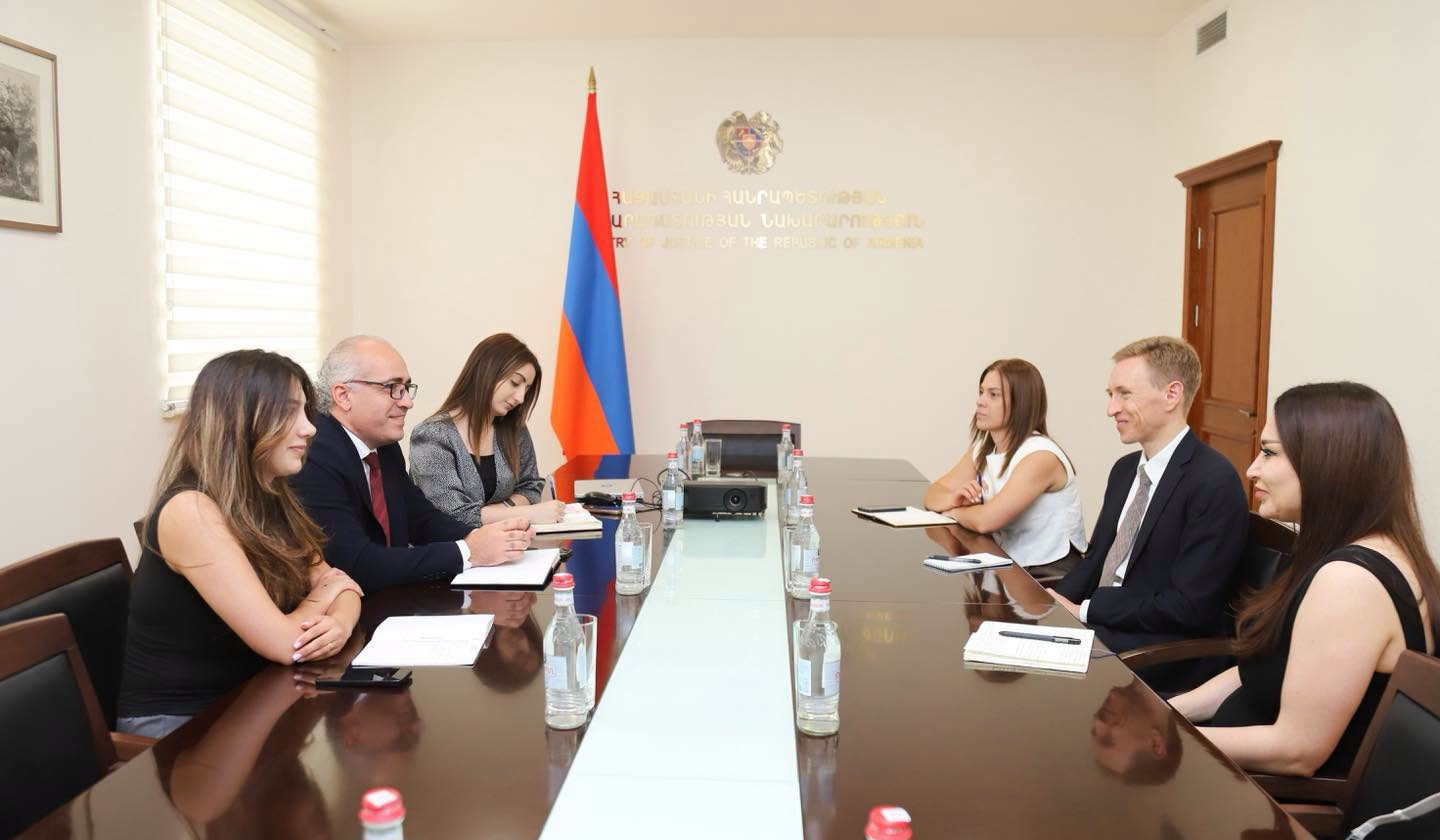 Արդարադատության նախարարությունում քննարկվել է փողերի լվացման և ահաբեկչության ֆինանսավորման դեմ պայքարի ոլորտում ՀՀ-ԱՄՆ համագործակցությունը