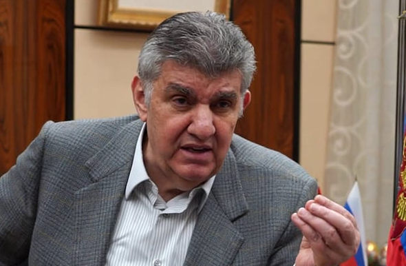 Փաշինյանը վա բանկ է գնում եկեղեցու և Կարապետյանի հետ կոնֆլիկտում. Արա Աբրահամյան