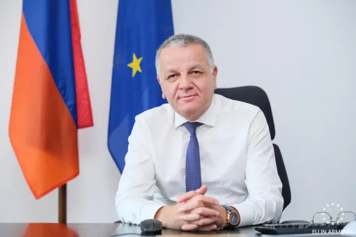 Глава делегации ЕС в Армении поздравил республику с Днем независимости