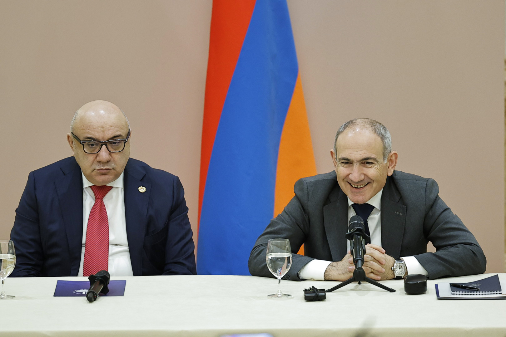 Վարչապետը հանդիպում է ունեցել Սանկտ Պետերբուրգի հայ համայնքի ներկայացուցիչների հետ