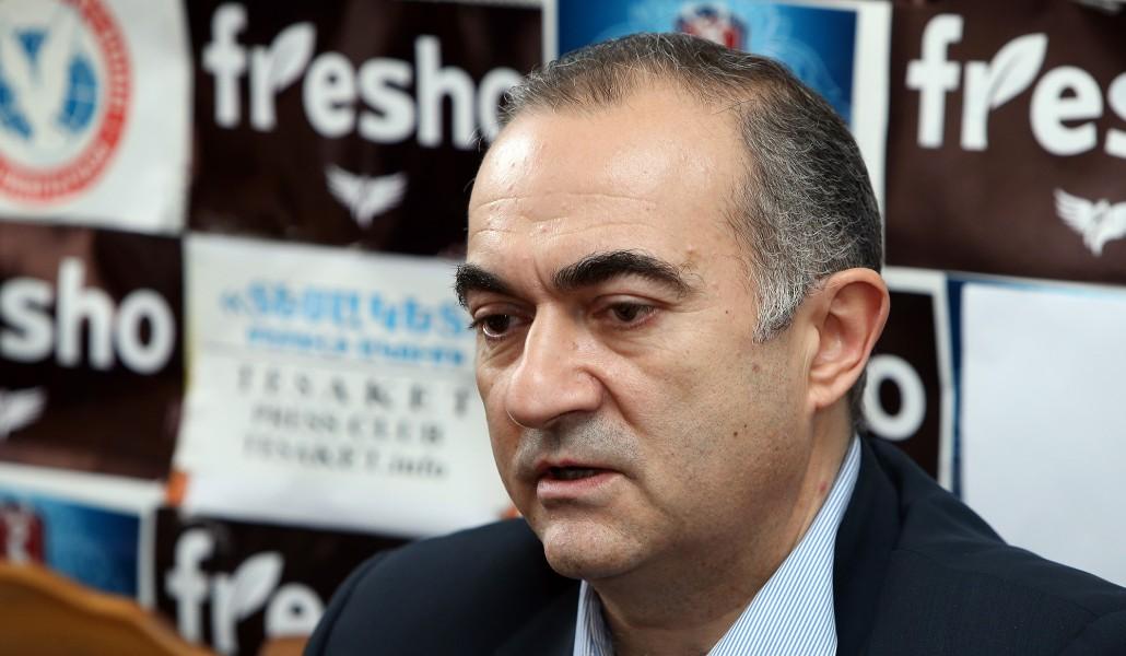 Բաժանարարները անհեռատեսների զբաղմունք են, հատկապես երբ կողքդ անընդհատ զենք են կուտակում. Թևան Պողոսյան