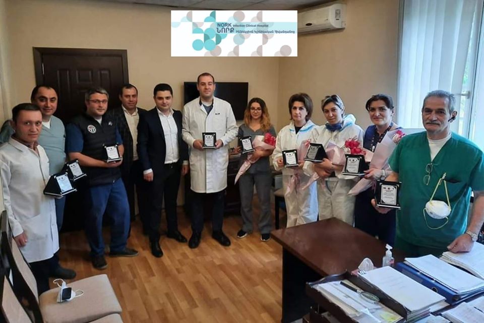 «Նորք» ԻԿՀ բժիշկները պարգևատրվել են արծաթե պատվոգրերով