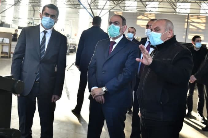 Փաշինյանն այցելել է Ռազմարդյունաբերական կոմիտեի սպառազինության արտադրությամբ զբաղվող ընկերություններ