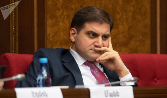 Երկրի սահմանադրական արդարադատությունը կառավարվում է կորոնավիրուսի կողմից․ Արման Բաբաջանյան