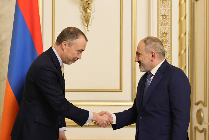 Վարչապետը և ԵՄ հատուկ ներկայացուցիչը մտքեր են փոխանակել ՀՀ-Ադրբեջան հարաբերությունների կարգավորման գործընթացի շուրջ