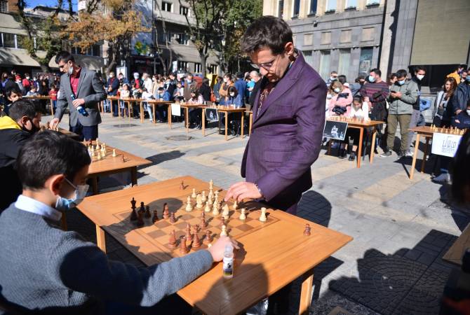 «Մատ տեռորին»․ Լևոն Արոնյանն ու Մանուել Պետրոսյանը բարեգործական միաժամանակյա խաղի սեանս են անցկացնում