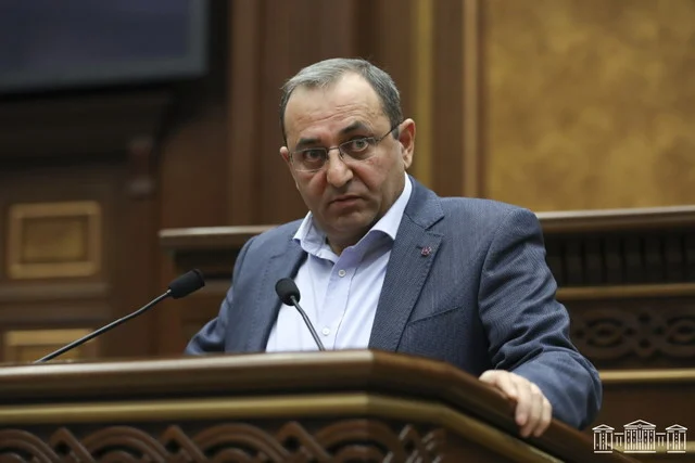 «Հայաստան» խմբակցությունը կներկայացնի ԼՂ-ի ժողովրդի սոցիալ-տնտեսական իրավունքների հարցով քննիչ հանձնաժողով ստեղծելու նախագիծ