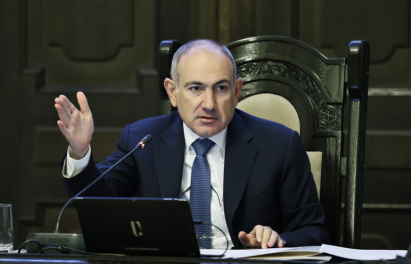 Կանխիկի հարցը պիտի լուծենք, ինչների՞ս է պետք կանխիկ փողը: Ի՞նչ են անում մարդիկ կանխիկով, կաշա՞ռք են տալիս, ստվերային առևտո՞ւր են անում. Փաշինյան